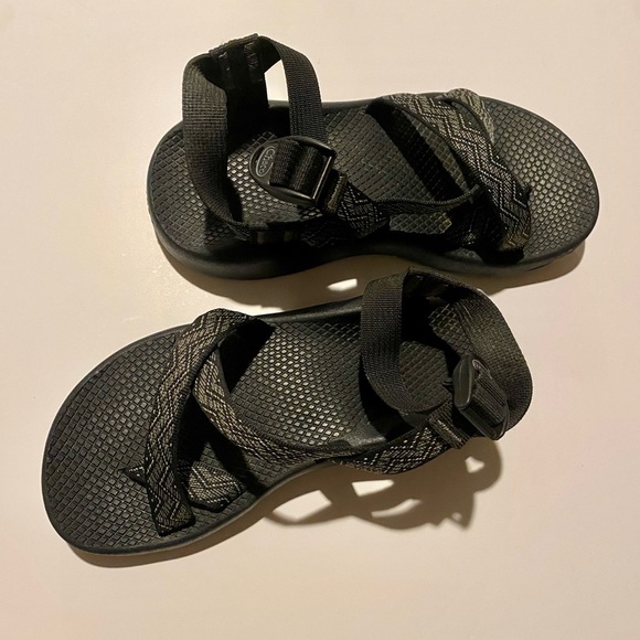 Womens Chaco Sandals Size 7 - Picture 2 of 4